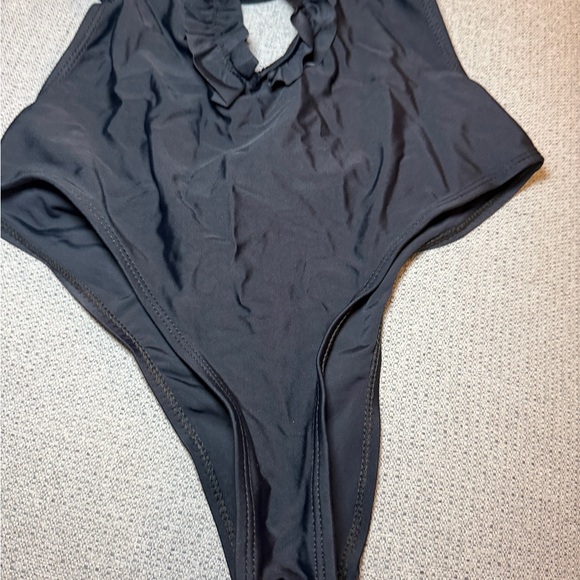 Black Ruffled Halter One-Piece Swimsuit - Picture 3 of 7